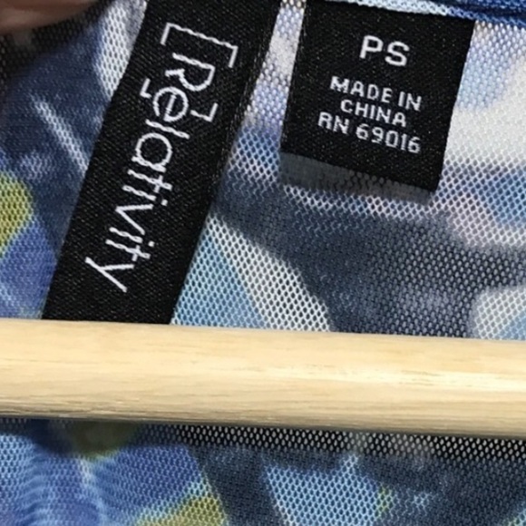 RELATIVITY batwing sleeve top & cami petite size XS - Picture 5 of 7